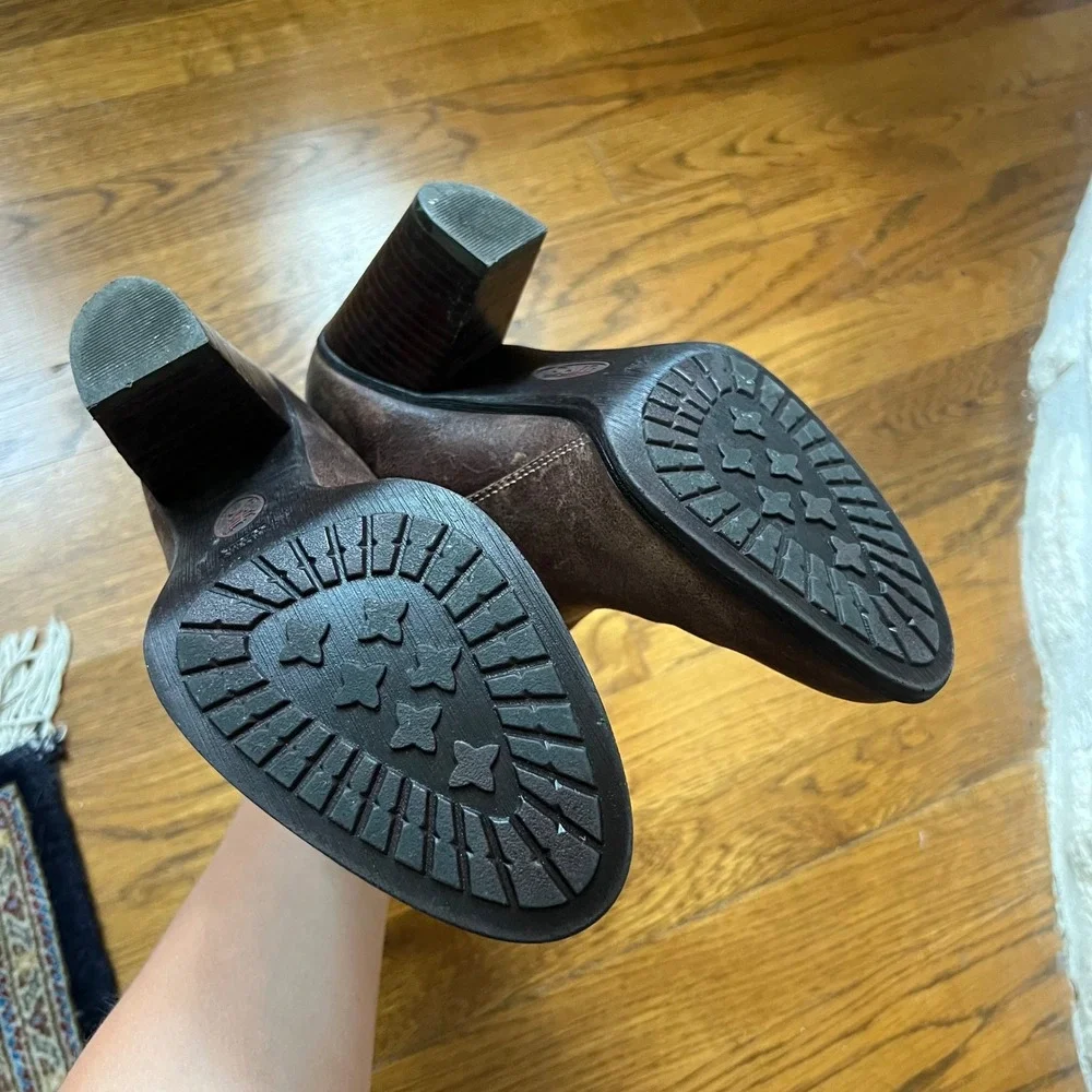 Sofft Wera Brown Leather Distressed Ankle Booties‎ Boots Size 7.5